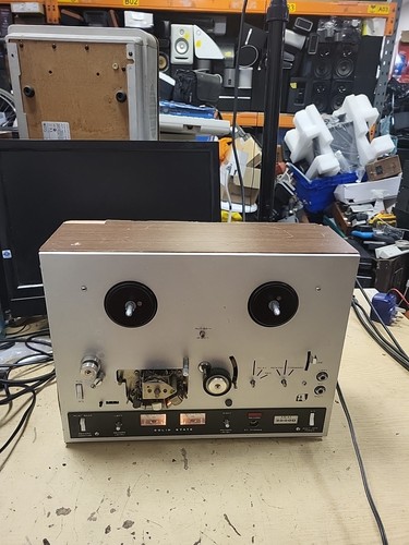 Akai 3000d reel player - to,