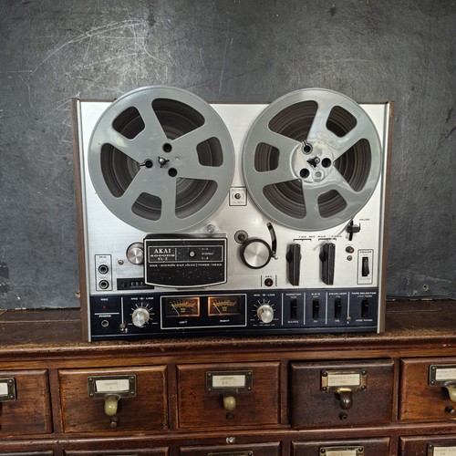 Akai reel tape - to,