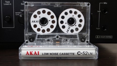 Audio cassette akai - audio, reel